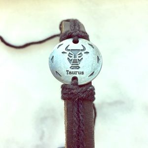 ♉️Taurus Zodiac Sign Leather Wrap Bracelet♉️